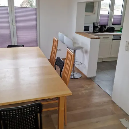 Haus Unterkunft Fuer Monteure In Budenheim, 5 Schlafzimmer, Zentral Gelegen Budenheim