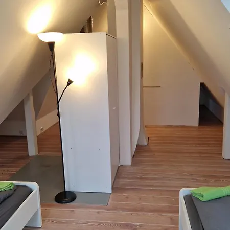Апартаменты Haus Unterkunft Fuer Monteure In Budenheim, 5 Schlafzimmer, Zentral Gelegen *
