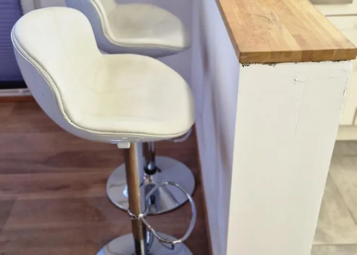 Daire Haus Fuer Monteure In Budenheim, Zentral Gelegen *