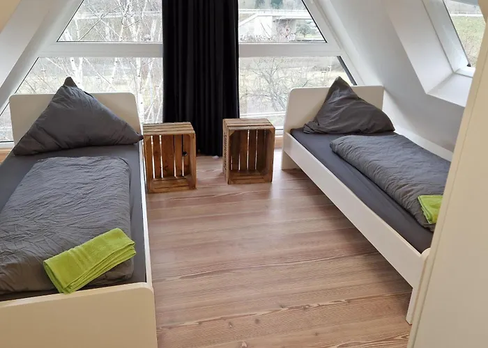 Haus Fuer Monteure In Budenheim, Zentral Gelegen